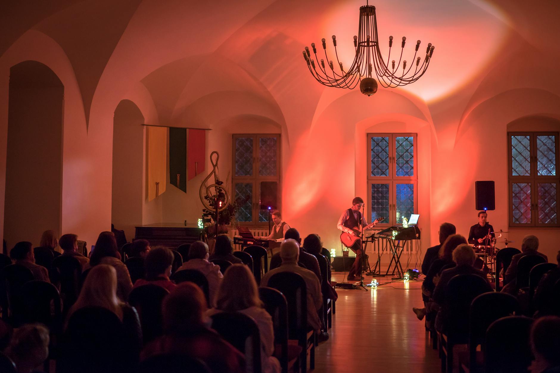 Jan Zagorowski w Must Be The Music. Koncert w Szczecinek