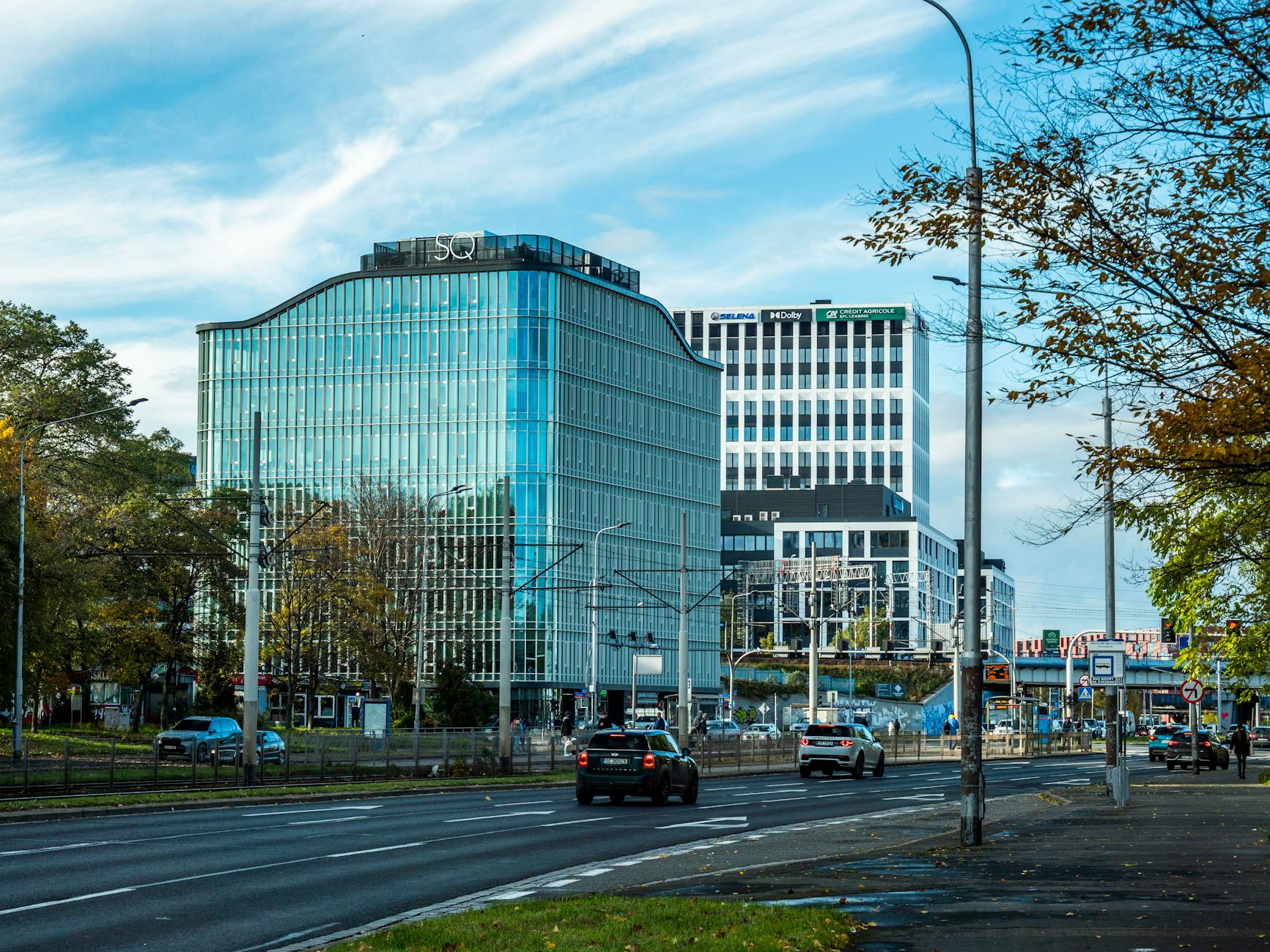 Ponad 200 wolnych etatów w Szczecinku i okolicach – szansa na karierę dla poszukujących pracy.